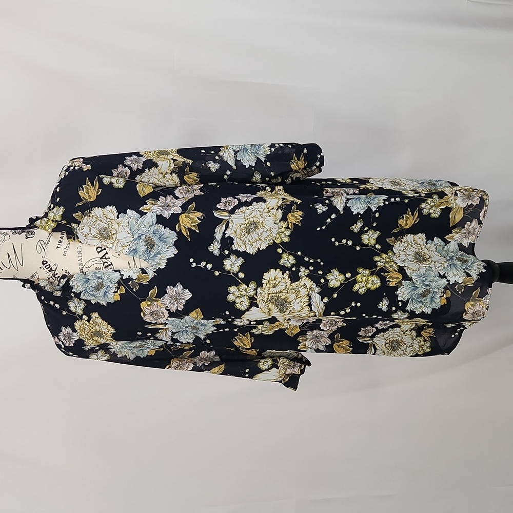 H&M Navy and Floral 3/4 Sleeve Ruffle Collared  Dress, Small